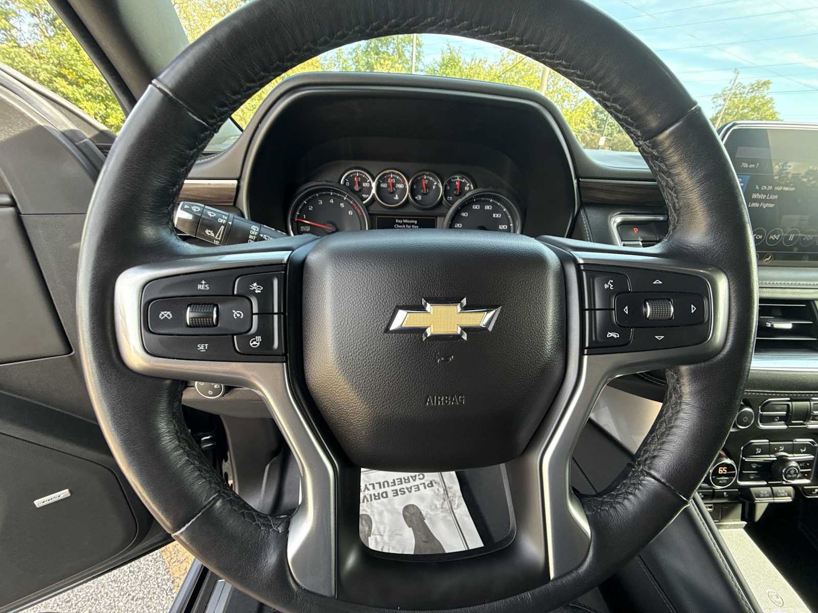 Used 2021 Chevrolet Tahoe LT w/ LT Signature Package AWD/4WD image 11