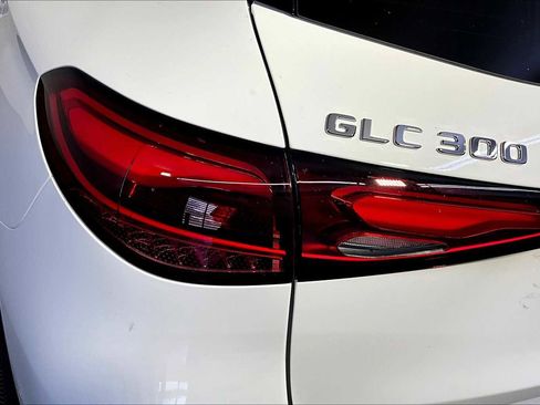 New 2026 Mercedes-Benz GLC 300 4MATIC image 5