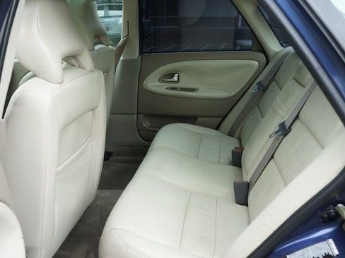 Used 2002 Volvo S40 image 11