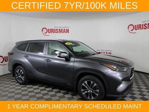 Used 2024 Toyota Highlander XLE AWD/4WD image 9