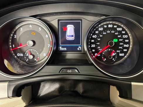 Used 2019 Volkswagen Atlas SE FWD image 30