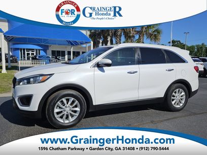 Used 2017 Kia Sorento LX w/ LX V6 Convenience Package
