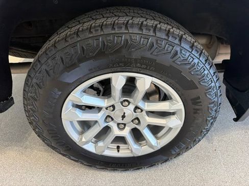Certified 2023 Chevrolet Silverado 1500 RST w/ Z71 Off-Road Package AWD/4WD image 9