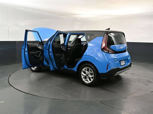 Certified 2024 Kia Soul S FWD image 28