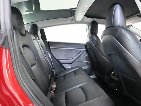 Used 2022 Tesla Model 3 Long Range image 16