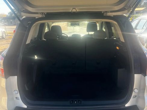 Used 2017 Ford Escape SE image 14