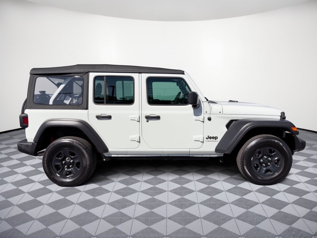 Used 2023 Jeep Wrangler Unlimited Sport AWD/4WD image 8