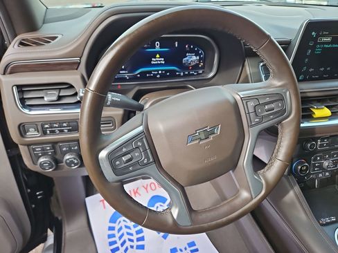Used 2023 Chevrolet Tahoe Z71 w/ Z71 Off-Road Package AWD/4WD image 15