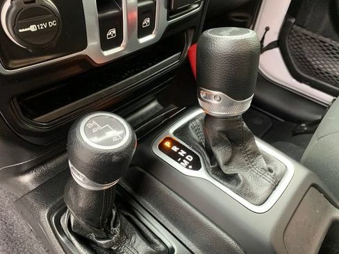 Used 2021 Jeep Wrangler Sport AWD/4WD image 23