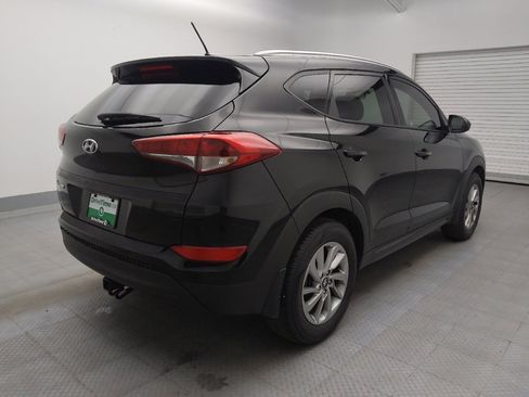 Used 2016 Hyundai Tucson SE w/ Option Group 02 FWD image 9