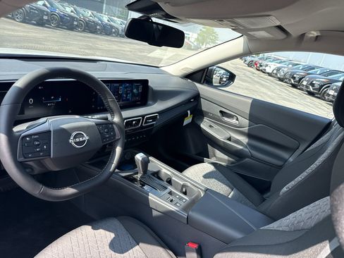 New 2027 Nissan Sentra SV FWD image 24