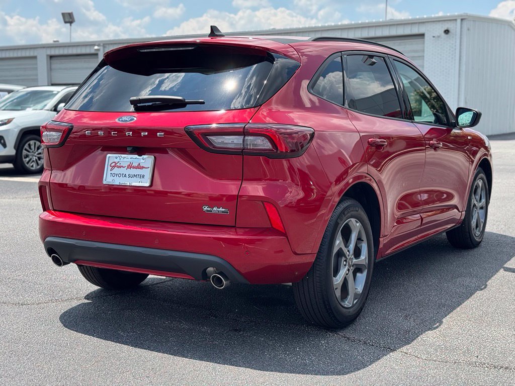 Used 2024 Ford Escape ST-Line w/ Tech Pack #1 FWD image 13