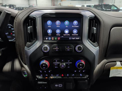 Used 2020 GMC Sierra 1500 SLT w/ SLT Premium Plus Package image 11