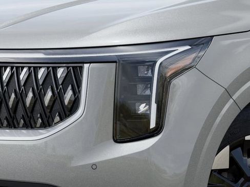 New 2026 Kia Carnival EX FWD image 11