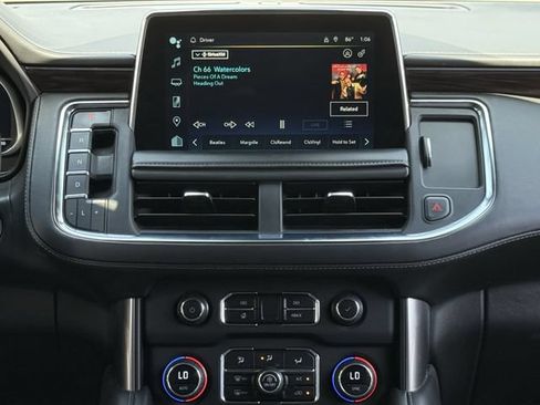 Used 2023 Chevrolet Tahoe LT w/ Luxury Package AWD/4WD image 17