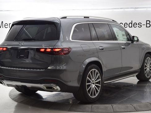 New 2025 Mercedes-Benz GLS 580 4MATIC image 6