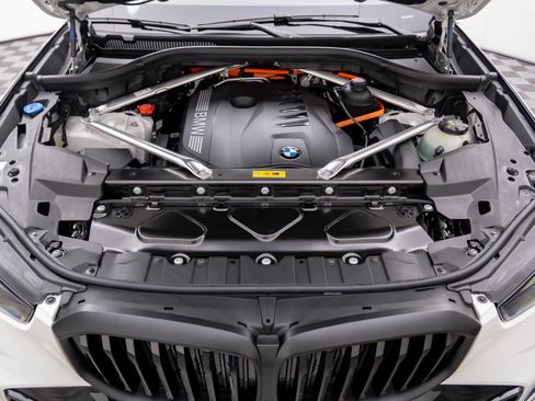 New 2026 BMW X5 xDrive50e w/ M Sport Package image 32
