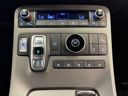 Used 2022 Hyundai Palisade Calligraphy FWD image 24