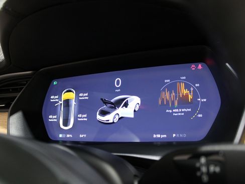 Used 2018 Tesla Model S 75D image 23