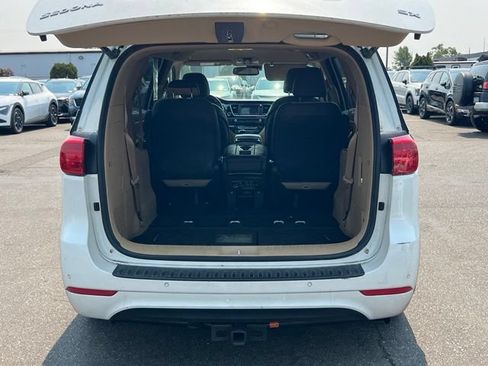 Used 2016 Kia Sedona SX FWD image 8