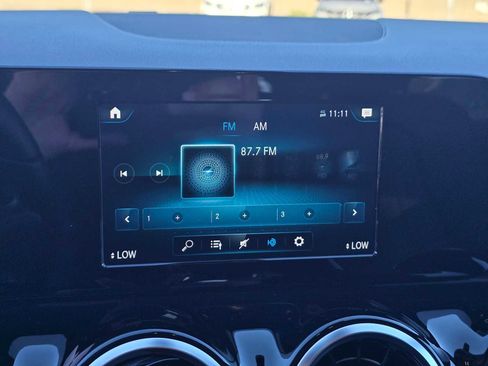 Used 2021 Mercedes-Benz GLA 250 4MATIC image 30