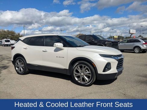 Used 2022 Chevrolet Blazer Premier w/ Enhanced Convenience Package FWD image 2