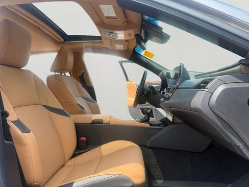Used 2025 Lexus ES 350 w/ Premium Package FWD image 24