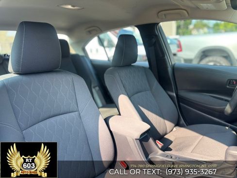 Used 2026 Toyota Corolla LE FWD image 15