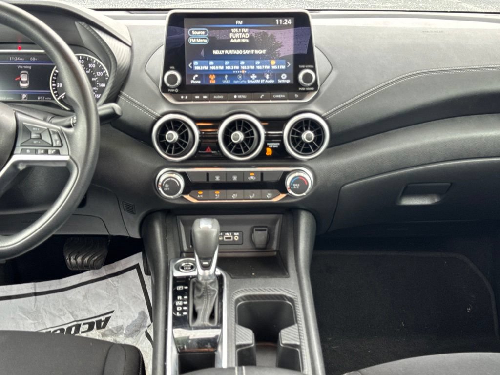 Used 2024 Nissan Sentra SV FWD image 17