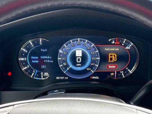 Used 2018 Cadillac Escalade Premium Luxury AWD/4WD image 13