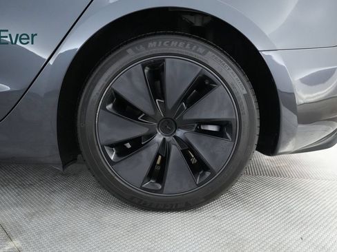 Used 2025 Tesla Model 3 RWD image 9