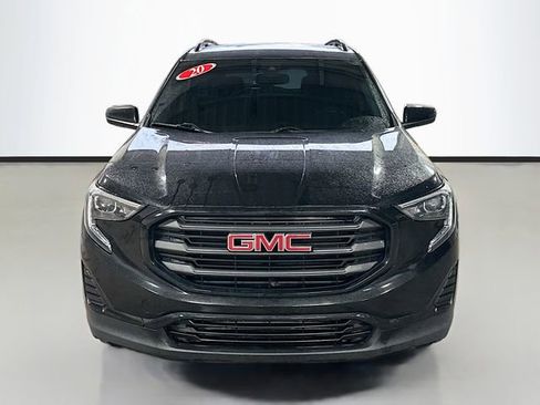 Used 2020 GMC Terrain SLE w/ Elevation Edition image 4