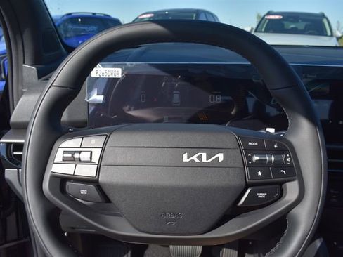New 2026 Kia Sportage X-Line w/ X-Line Premium Package AWD/4WD image 30