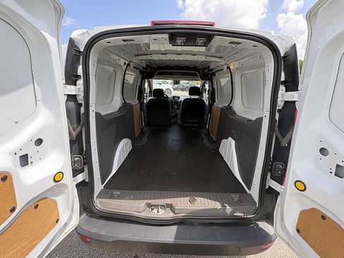 Used 2020 Ford Transit Connect XL FWD image 15