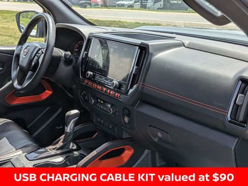 Certified 2025 Nissan Frontier PRO-4X w/ Pro Premium Package AWD/4WD image 32