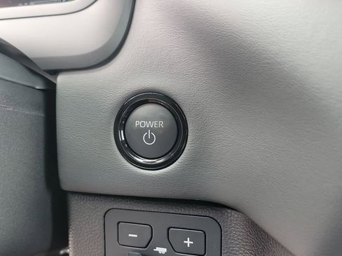 New 2026 Toyota Tundra Platinum AWD/4WD image 23