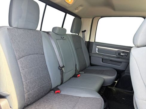 Used 2019 RAM 1500 Big Horn AWD/4WD image 18