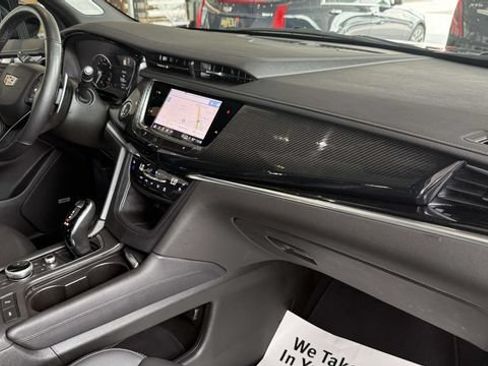 Certified 2023 Cadillac XT6 Sport AWD/4WD image 22