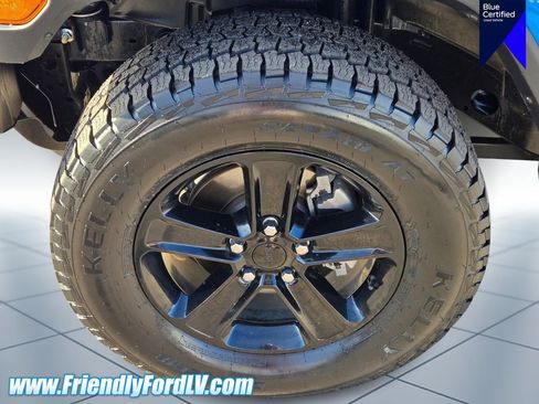 Used 2021 Jeep Wrangler Unlimited Sahara image 8