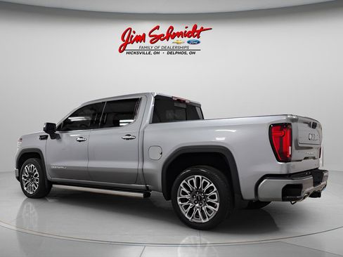Used 2025 GMC Sierra 1500 Denali Ultimate image 4
