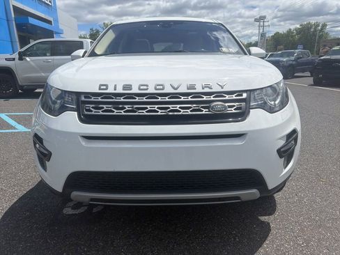 Used 2017 Land Rover Discovery Sport HSE AWD/4WD image 3