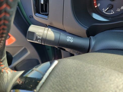 Used 2025 Nissan Frontier Pro-X RWD image 24