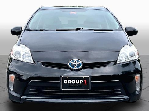Used 2015 Toyota Prius Two FWD image 4
