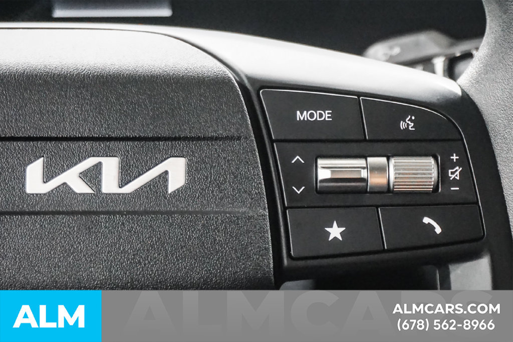 Used 2026 Kia K4 FWD image 25
