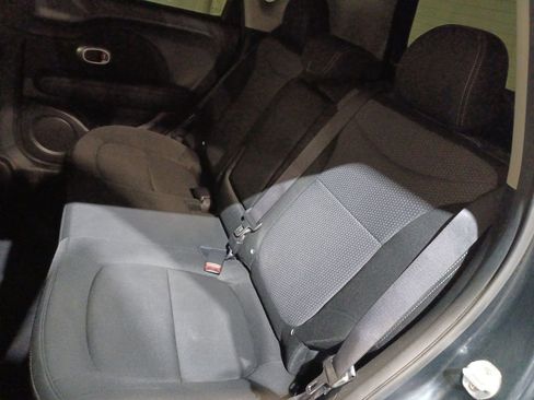 Used 2018 Kia Soul + image 23