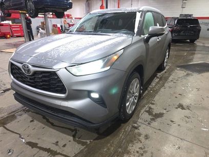 New 2026 Toyota Highlander Limited