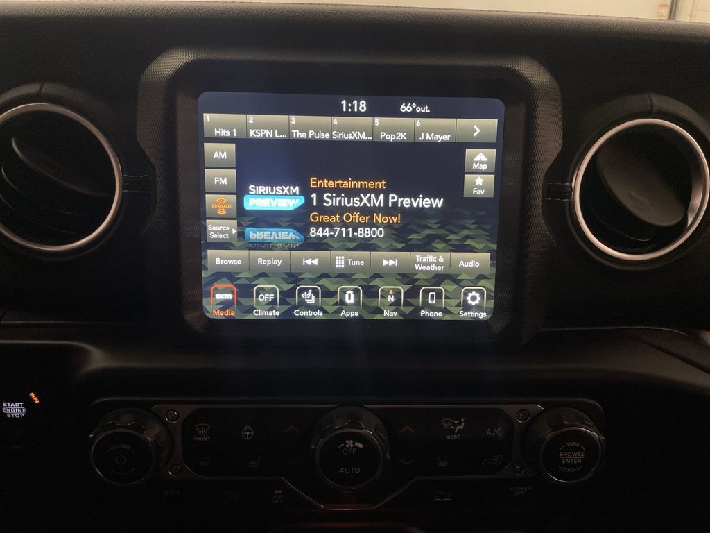 Used 2021 Jeep Wrangler Unlimited Sahara w/ Cold Weather Group AWD/4WD image 7