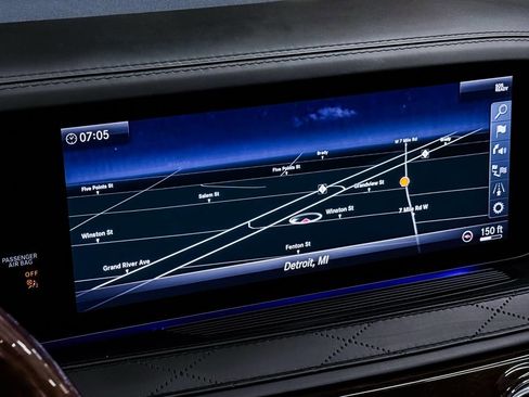 Used 2018 Mercedes-Benz Maybach S 560 4MATIC image 37