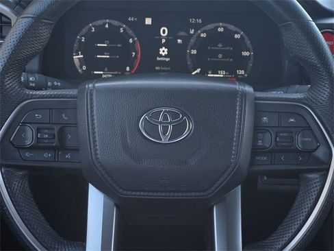 Used 2024 Toyota Tacoma TRD Off-Road image 25