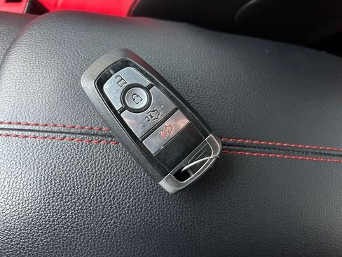 Used 2022 Ford Mustang GT Premium w/ GT Performance Package RWD image 31
